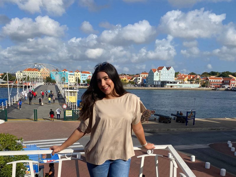 Nina Castillo Schoonewolff participated in the “Organized Crime in Curaçao” embedded program offered by the College of the Liberal Arts.